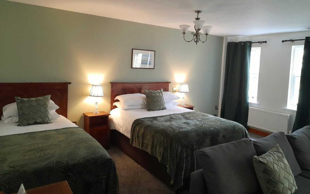 The Bull Hotel Llangefni Εξωτερικό φωτογραφία