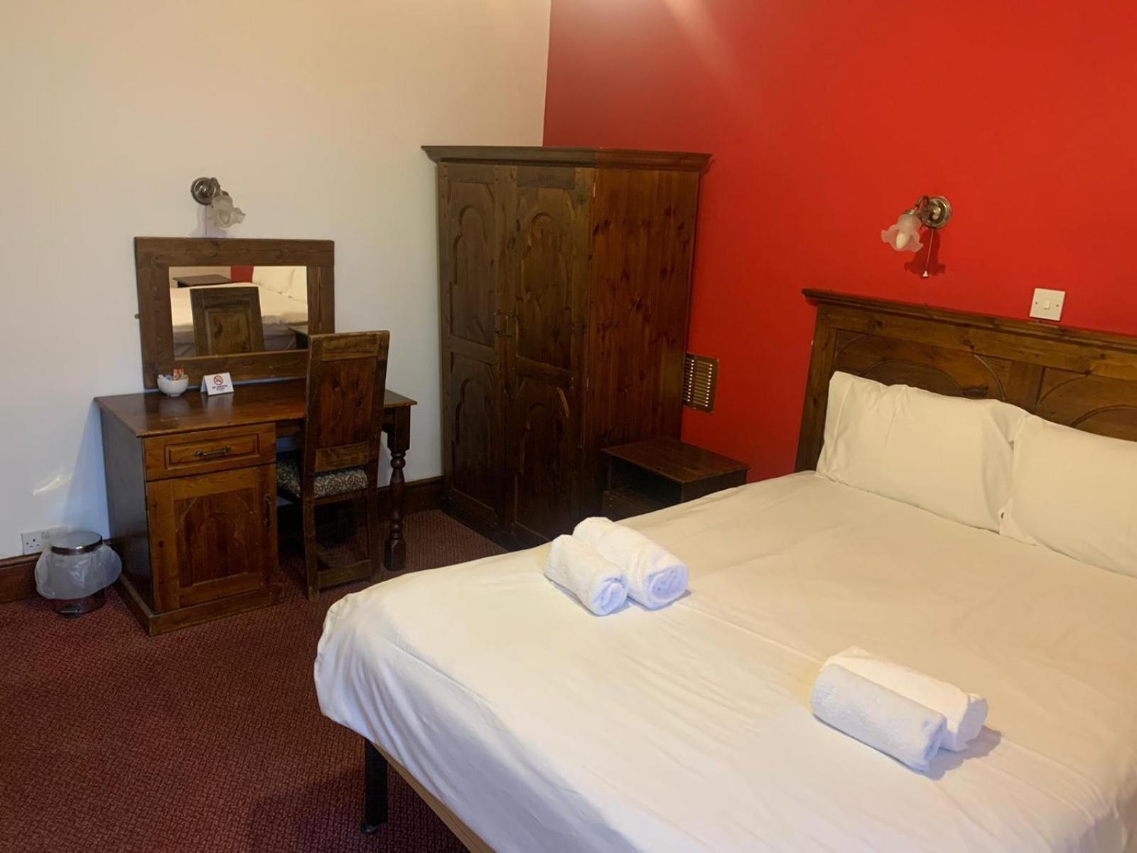 The Bull Hotel Llangefni Δωμάτιο φωτογραφία